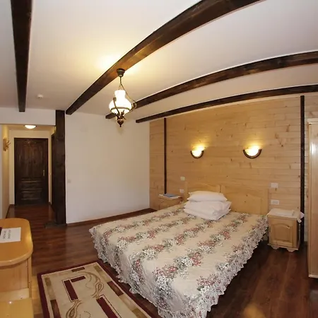 Pensiunea Lacramioara 3* Săcel